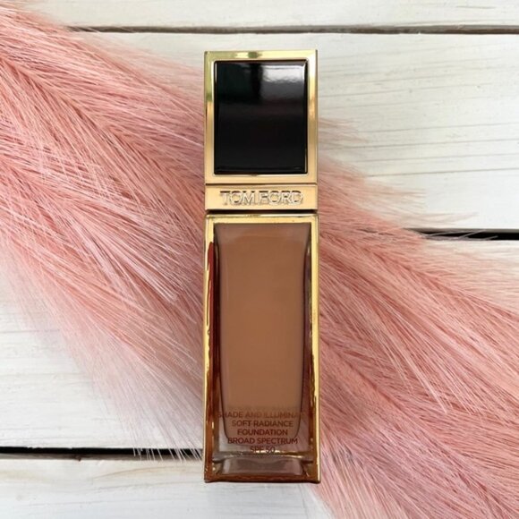 HP🎉 NIB Tom Ford Shade and Illuminate Foundation - Picture 14 of 16
